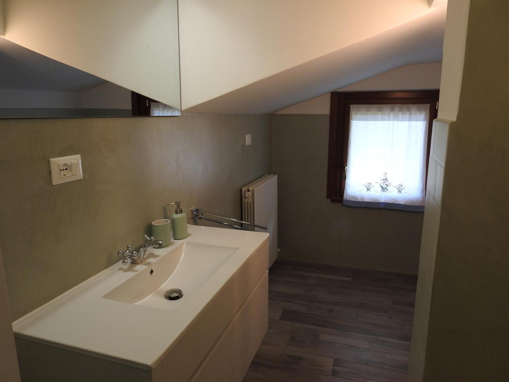 Esine La Casa Di Clara Bed & Breakfast エクステリア 写真