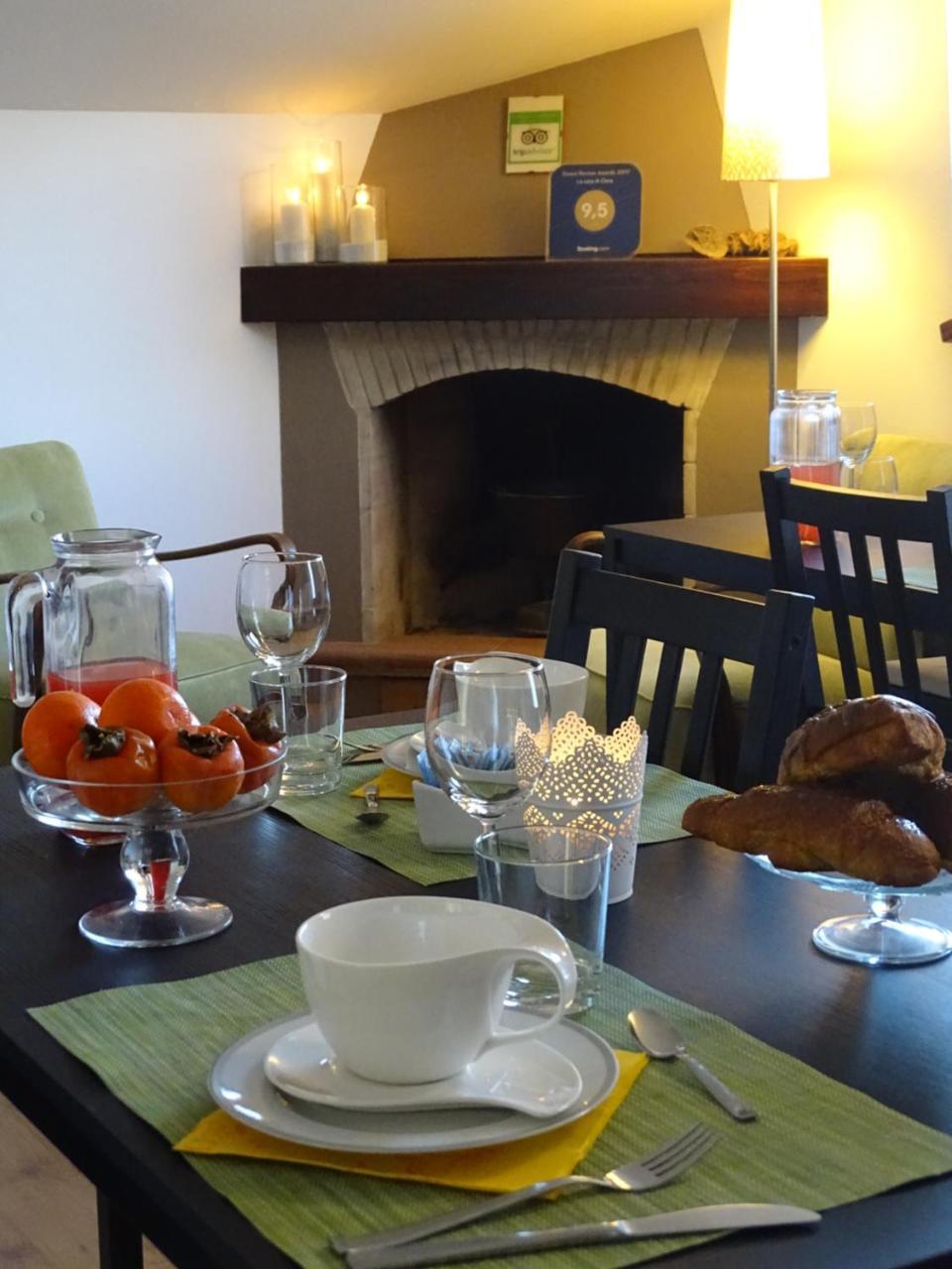 Esine La Casa Di Clara Bed & Breakfast エクステリア 写真